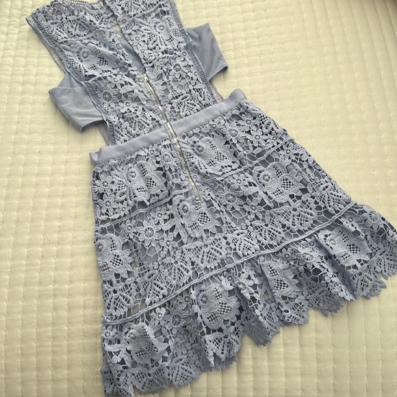 Aqua Lace Dress - Picture 6 of 9